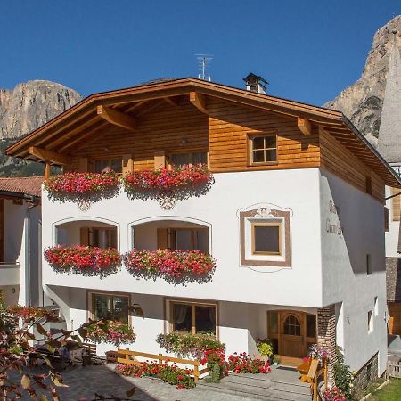 Garni Gran Pre Bed & Breakfast Corvara In Badia Exterior photo